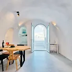 Villa Cave Ía