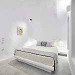 Villa Cave