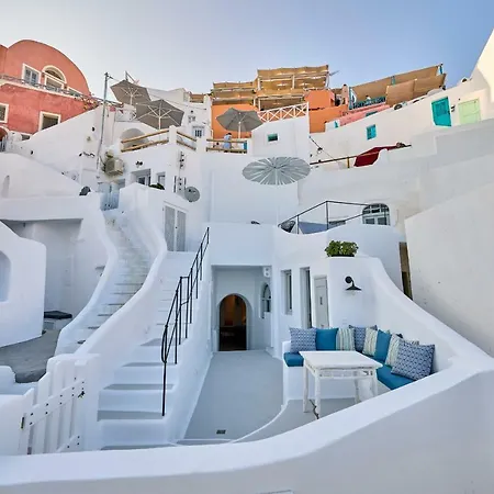 Villa Cave Oia