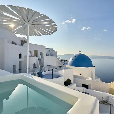 Cave Villa Oia