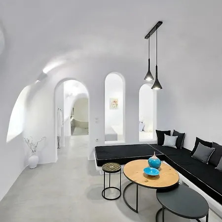 Villa Cave